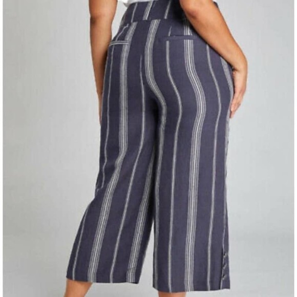 NWOT Lane Bryant The Laney striped linen blend crop wide leg pant Size 26 - Picture 2 of 9